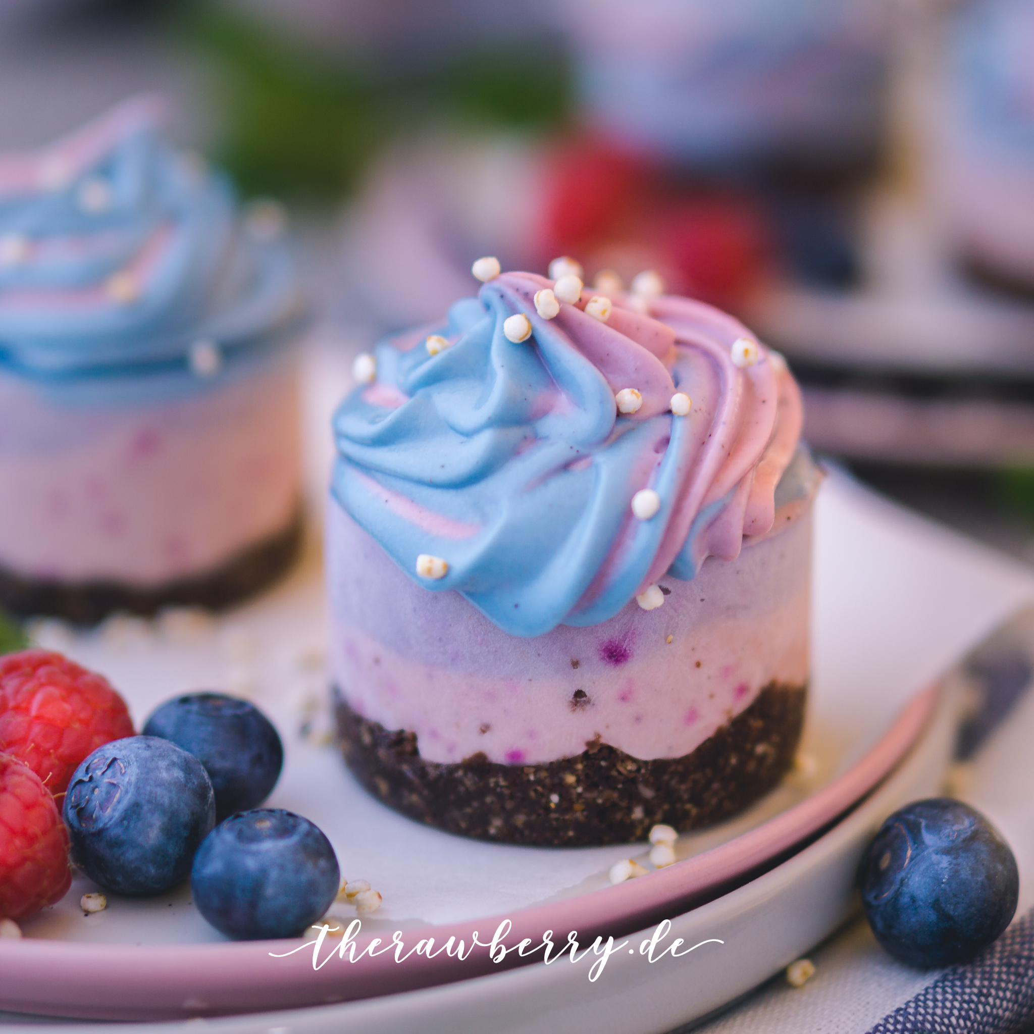 muffin, cupcake, raw, vegan, cheesecake, pastel, unicorn, food, foodie, foodporn, delicious, healthy