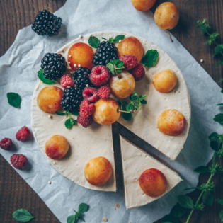 cake, raw, vegan, cheesecake, lemon, fall, autumn, delicious, clean eating, sugar free, no sugar, gluten-free, healthy, easy, raw cake, treat, dessert, food, recipe, dairy free, sugar free, orange, fruit, health, food, photographer, food styling, food stylist