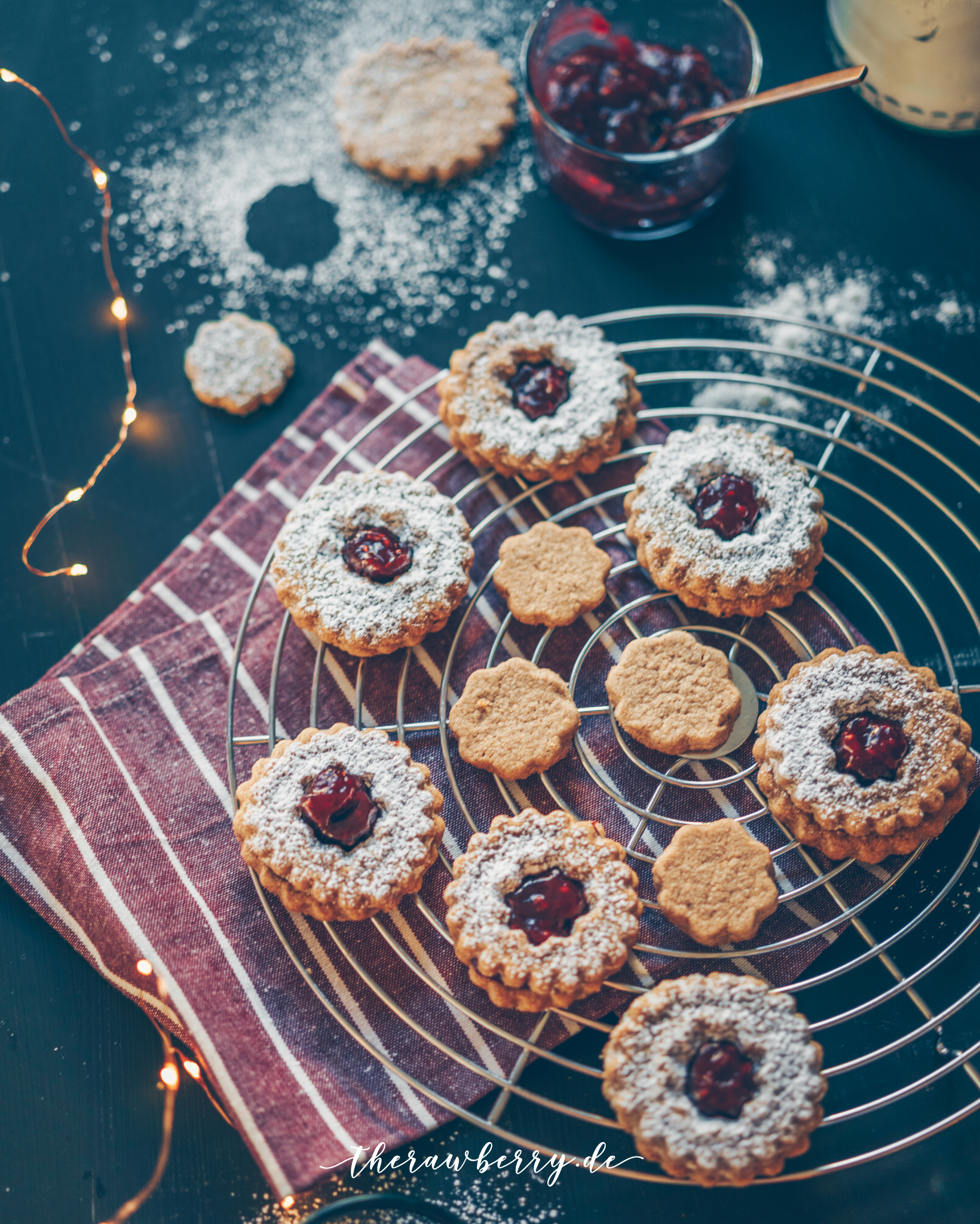 vegan gingerbread sandwich cookies 1