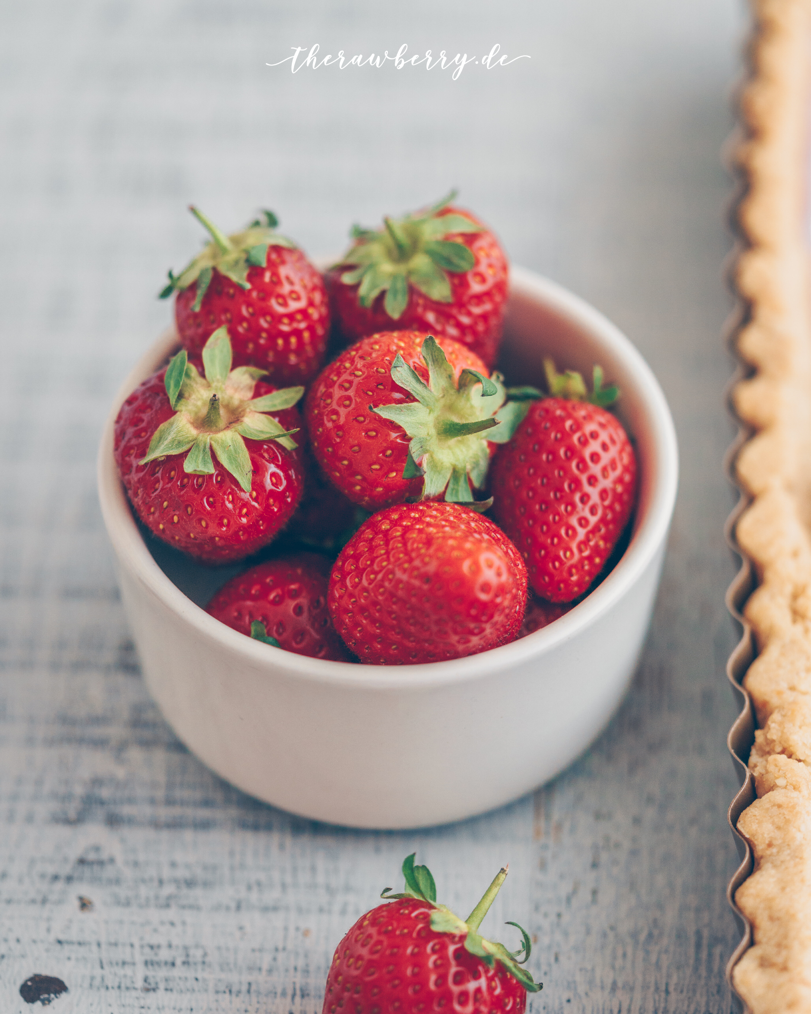 vegan, strawberry, tarte, healthy, vegan, tart, glutenfree, glutenfrei, gesund, lecker, delicious, berries, beeren, therawberry, diet, abnehmen, dessert, Nachtisch, backen, baking