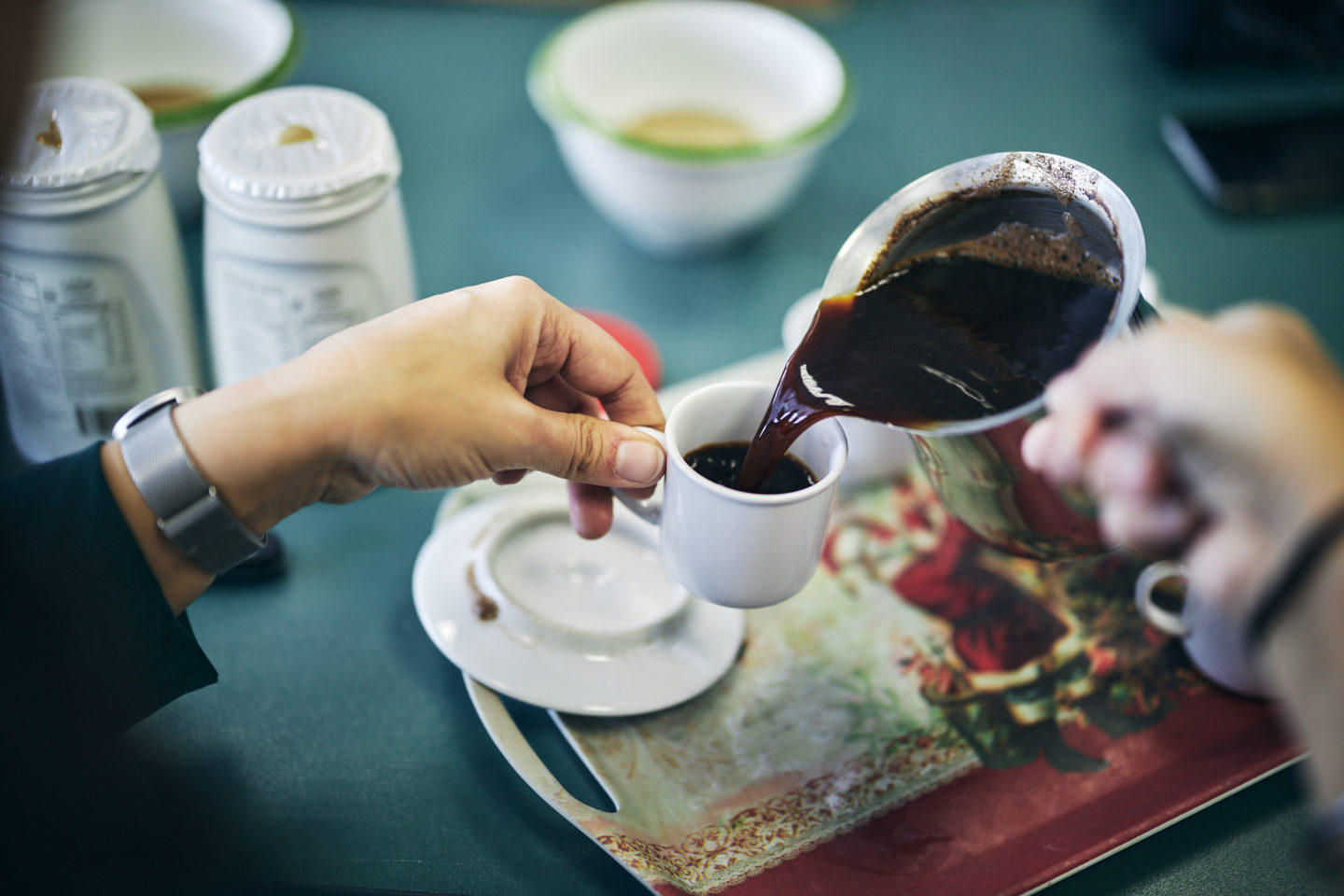 hummus, Israel, tomatoes, tomaten, Kichererbsen, chickpeas, healthy, gesund, vegan, einfach, simple, delicious, lecker, creamy, creaming, food, essen, dip, aufstrich, spread, glutenfree, gluten frei, recept, recipe, therawberry, dairy free, laktose frei, whole some diet, diet, diät, photography, food photography, al are