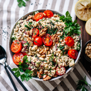 couscous, salad, salat, Sommer, rezept, recipe, lecker, delicious, tomatoes, tomaten, easy, einfach, bowl, Schüssel, Mittagessen, lunch, dinner, Abendessen, wholefoods, diet, diät, therawberry, food, essen, photography, fotografie, vegan, glutenfree, cooking, kochen, schnell, quick