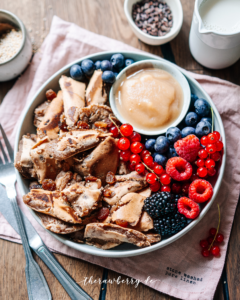 kaiserschmarrn, einfach, vegan, lecker, delicious, food, essen, dessert, nachtisch, therawberry, marie dorfschmidt, photography, fotografie, foodie, plant-based, rezept, recipe