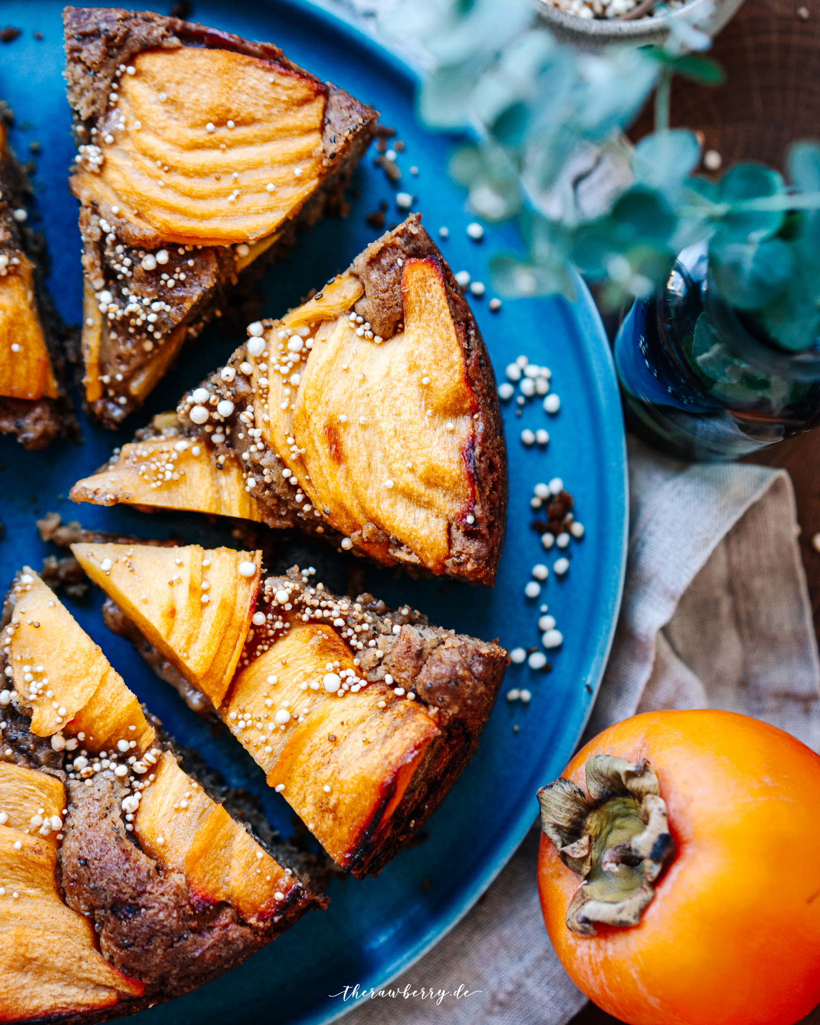 kahki, kaki, persimmon, persimon, persimone, sharon, lecker, delicious, kuchen, cake, therawberry, marie dorfschmidt, baking, backen, einfach, simple, easy, vegan, dairy free, laktosefrei, industriezuckerfrei, dit, diet, wholefoods, photography, fotografie, dessert, nachtisch, food, essen