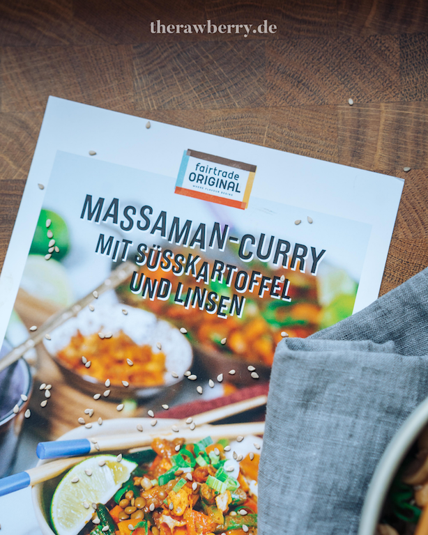 massaman curry, Fairtrade original, Kochbox, essen, therawberry, marie dorfschmidt, food fotografie, food styling, Lebensmittel, lecker, einfach, schell, kochen, box, essen aus der box, essenskiste, gesund, bio, reis, curry, selber kochen, foodie, blogger, fotograf, zutaten, Kokosmilch, Thailändische Küche, Thai essen
