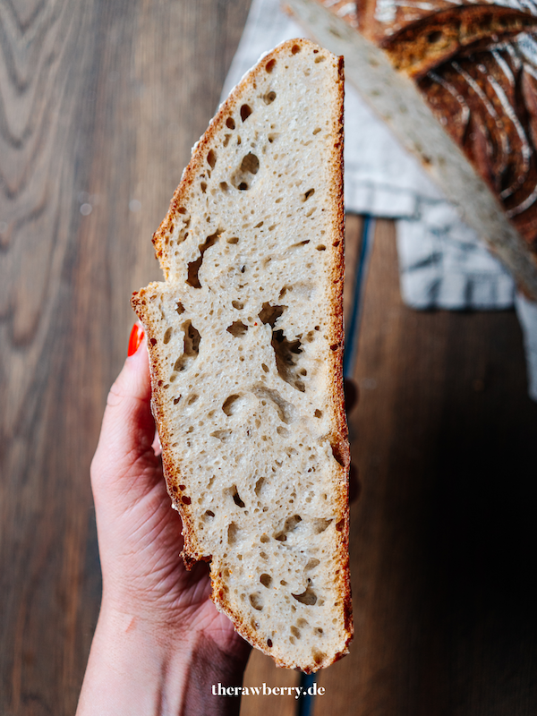 Sauerteigbrot, Hand